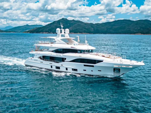 yachts